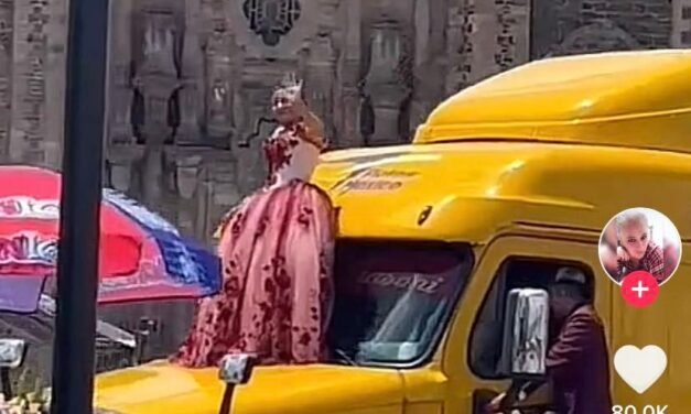 VIDEO: Quinceañera realiza paseo arriba de un tráiler