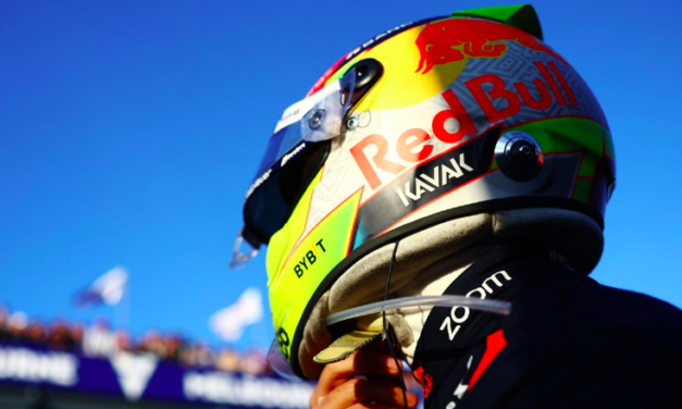 «Checo» Pérez pide a seguidores que diseñen su casco para GP México