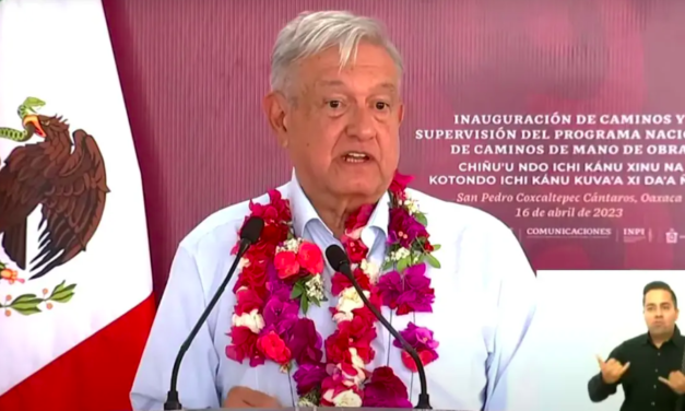 López Obrador pide cerrar filas con Morena