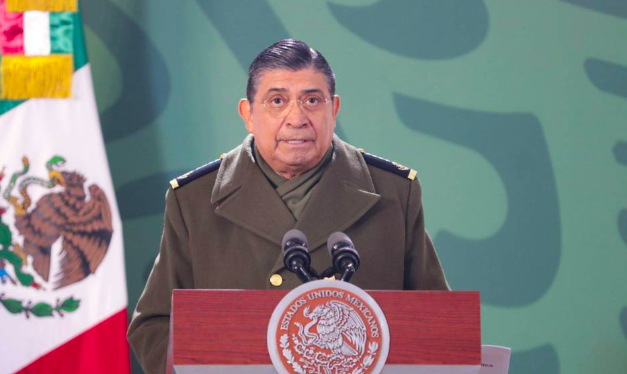 Luis Cresencio Sandoval y 5 claves de sus viajes de lujo