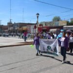 En Villa Unión marchan por el cuidado de la Tierra estudiantes y DIF de Poanas