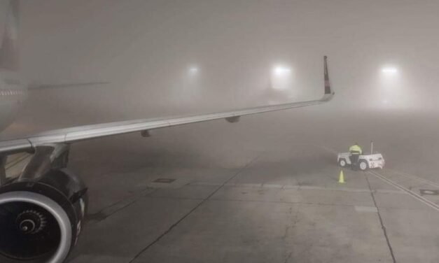 Más de 500 duranguenses quedan varados en el Aeropuerto de Tijuana