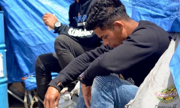 Llegan a Ciudad Juárez familiares para identificar a migrantes fallecidos