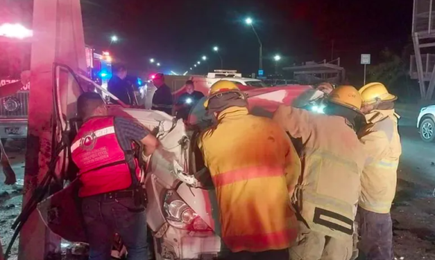 Mueren tres mujeres en aparatoso accidente sobre la carretera Torreón-Matamoros