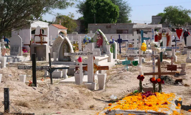 Alistan operativo de panteones en Torreón con motivo del Día de las Madres