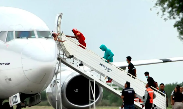 Deportan desde Piedras Negras al sureste de México a 150 migrantes extranjeros