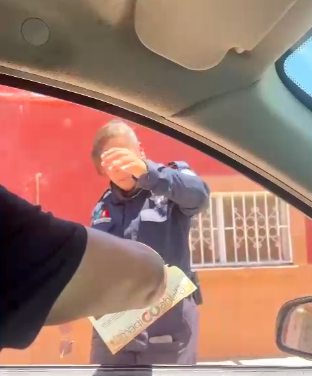 Golpea policía municipal de Matamoros a militante de Morena