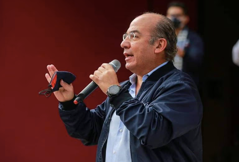 Los partidos de oposición tienen que cambiar ya: Felipe Calderón para presidenciales del 2024