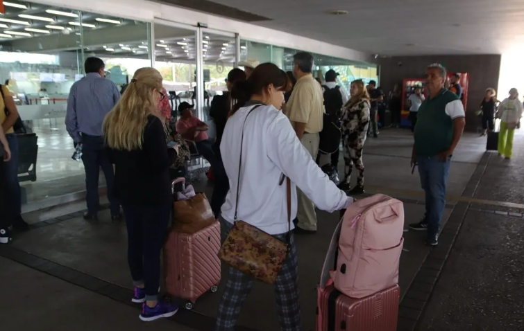 Captura de Pantalla 2023-06-15 a la(s) 8.24.57