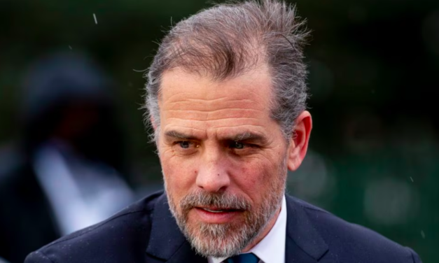 El hijo de Joe Biden es acusado de posesión ilegal de un arma y de un delito de impuestos