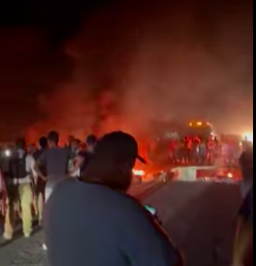 Habitantes de Matamoros exigen abasto de agua; toman la carretera y queman llantas