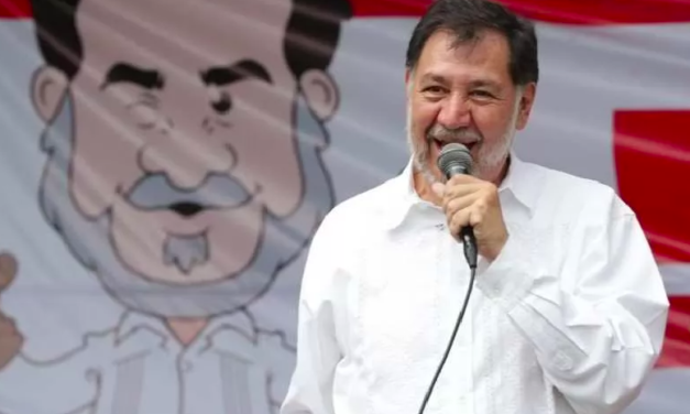 Noroña plantea entregar a AMLO pensión vitalicia