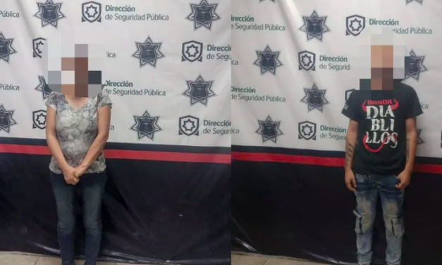 Niño es golpeado y desnudado por su madre y hermano en plaza de Torreón