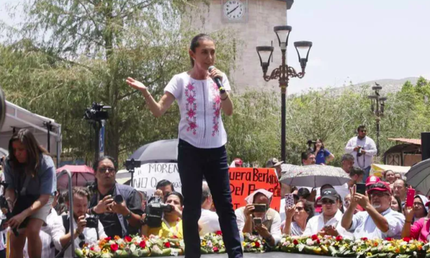 Presencia de Gerardo Berlanga en mitin de Claudia Sheinbaum desata protesta en Torreón