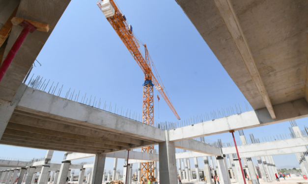 El Hospital Regional del ISSSTE en Torreón lleva un 30% de avance, enfocado en aspectos hidráulicos y energéticos