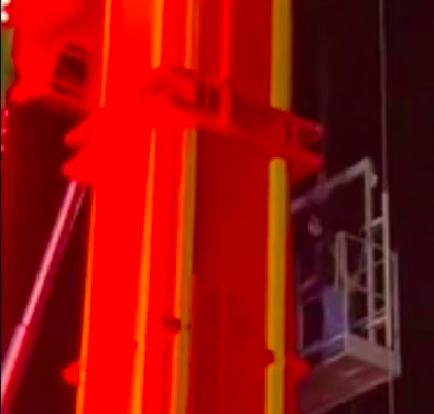 Juego mecánico en la Feria Nacional Durango presenta falla y deja a personas varadas en las alturas