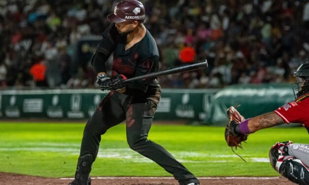 Jonrón de JC Escarra impulsa a los Algodoneros del Unión Laguna a la Victoria 5-4 sobre los Toros de Tijuana