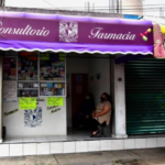 Proponen en Senado regular consultorios adyacentes a farmacias
