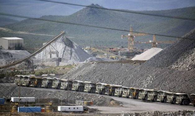 En Tepehuanes, Durango rescatan a trabajadores atrapados en el derrumbe de una mina