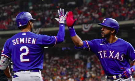 Los Rangers de Texas vencen a los Astros de Houston en el primer juego de la Serie de Campeonato