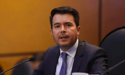 ¿Quién es Félix Arturo Medina Padilla, el reemplazo de Alejandro Encinas?