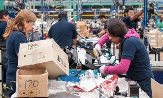 México enfrenta un desafío en la reducción de la jornada laboral