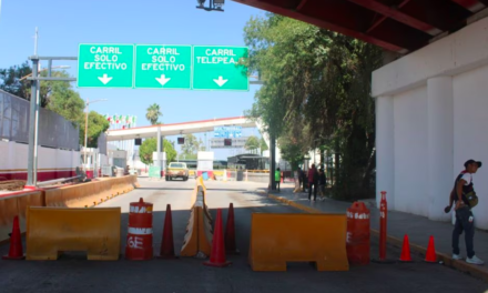 Cierran nuevamente puente internacional en Piedras Negras ante aumento de migrantes