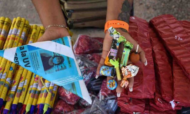 En Sinaloa cohete le estalla a niño y amputa los dedos de una mano