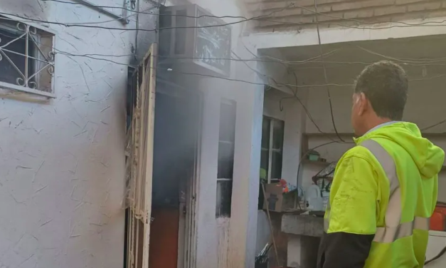 Se incendia vivienda de adultos mayores en el Centro de Torreón