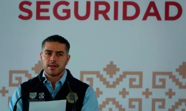 Omar García Harfuch rechaza versión de amenazas y salida del país