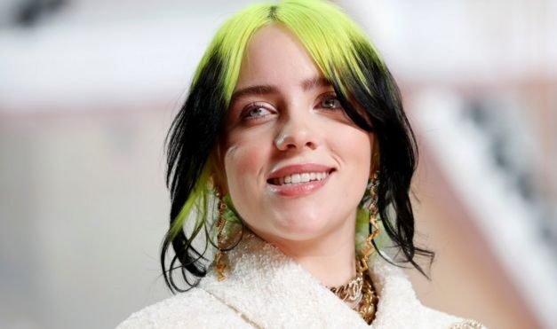 Tunden a Billie Eilish tras confesar que le gustan las mujeres