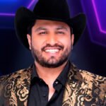 Grupo armado ataca a Julión Álvarez y su familia en carretera