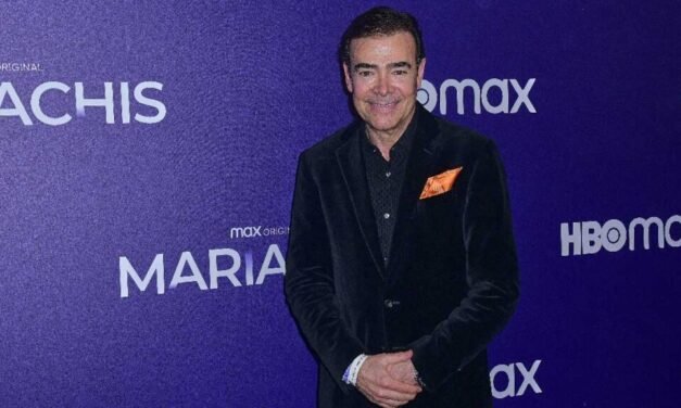 Toño Mauri confiesa que está luchando contra una bacteria en sus pulmones