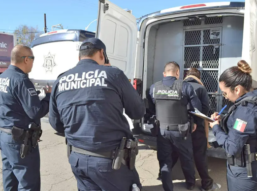 En Ensenada investigan si carbonizados hallados en casa incendiada fue accidente