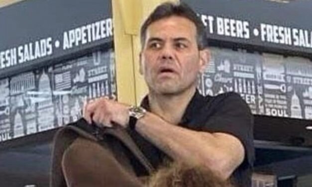 ‘El Vicentillo’, hijo de «El Mayo» Zambada, es captado en aeropuerto de Washington