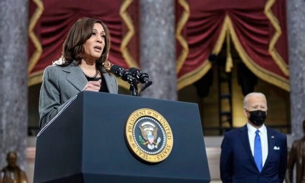 Kamala Harris y la Casa Blanca repudian comentarios sobre la memoria de Joe Biden en informe polémico