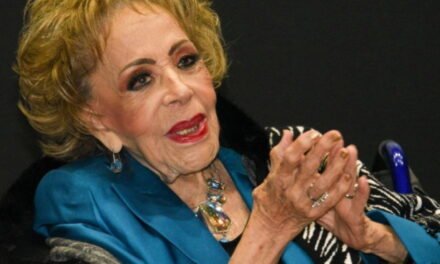 Silvia Pinal ingresa al hospital por sangrado en una herida