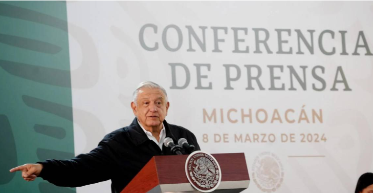 AMLO lamenta muerte de estudiante de Ayotzinapa