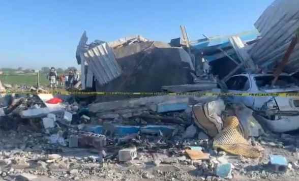 En Valle Hermoso, Tamaulipas explosiones dejan una mujer muerta, niña herida de gravedad y viviendas destruidas