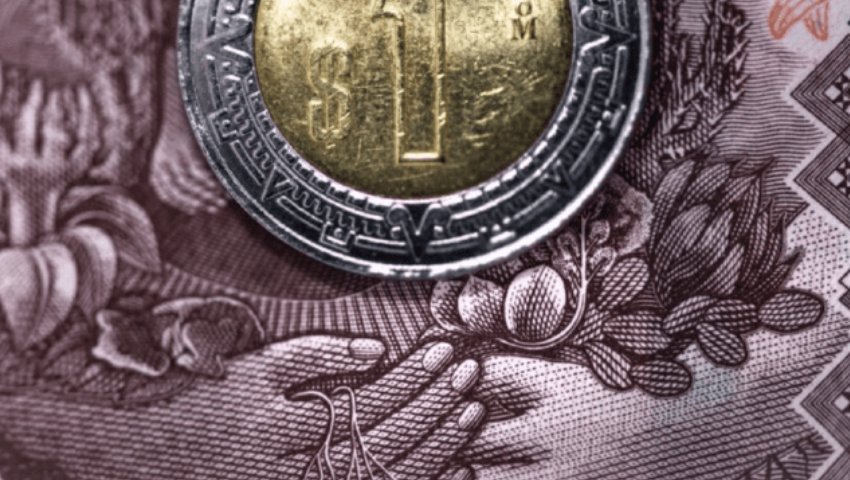 El peso mexicano se fortalece frente al dólar
