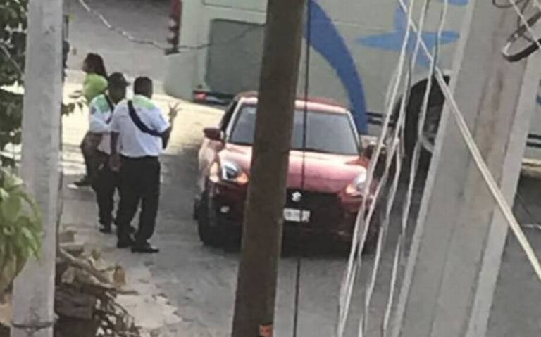 Esposa e hija de exlíder atacadas