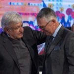 Gobierno revela expediente fiscal de Grupo Salinas: una batalla entre el Estado y el tercer hombre más rico de México