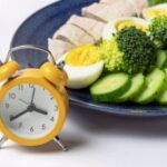 ¿Es el ayuno intermitente tan saludable como se cree? Un nuevo estudio despierta la polémica