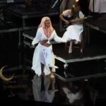 Acusan a Karol G imitar a Shakira en su presentación en los premios ‘Billboard Women In Music’