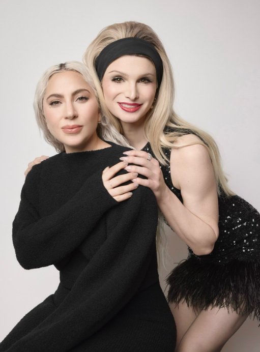 Lady Gaga responde a comentarios transfóbicos tras publicar foto con la actriz y activista Dylan Mulvaney, instagram, defender