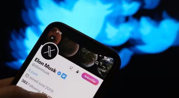 Restablecimiento de insignias azules gratuitas en X, anteriormente Twitter