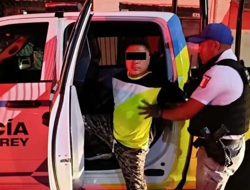 En Monterrey padrastro abusa de su hijastra y la amenaza con un cuchillo