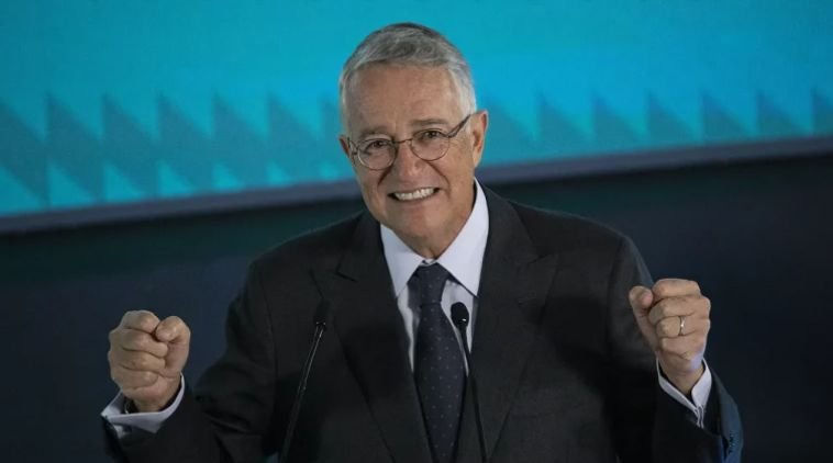 Total Play y Totalsec proveerán servicio de internet a dependencias estatales del Edomex