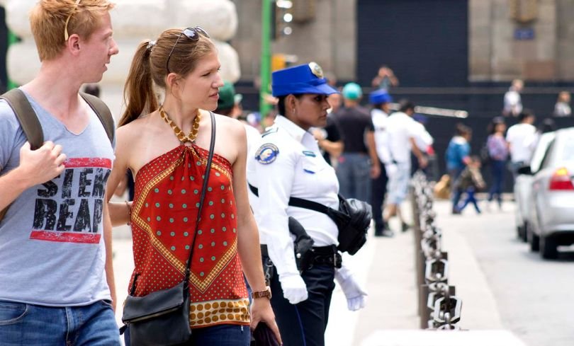 2024-05-11 (2) (1) Tendencia migratoria de estadounidenses a México se enfrenta a desafíos económicos: ¿Un pequeño accidente o una decisión estratégica?