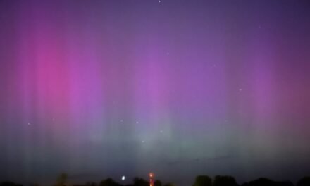 Auroras boreales iluminan el cielo de todo el mundo